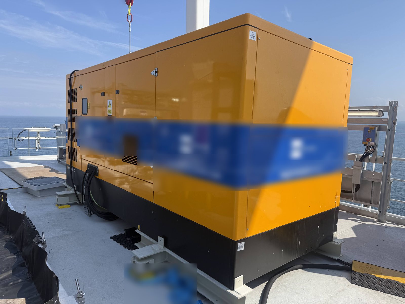 Generator installed on an offshore wind turbine platform